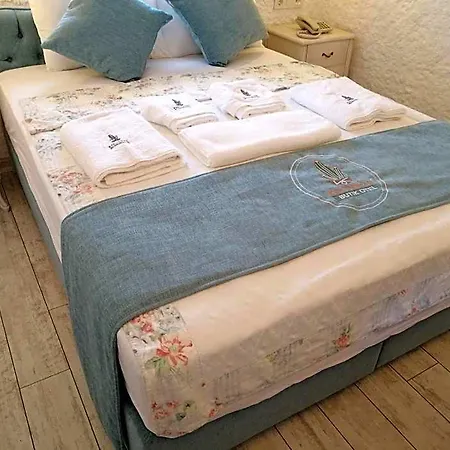 Kaktueshan Otel *
