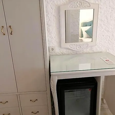 Kaktueshan Otel *