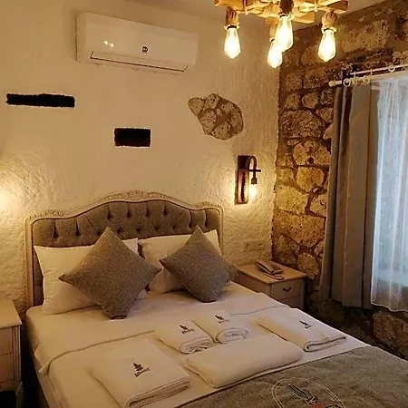 Otel Kaktueshan